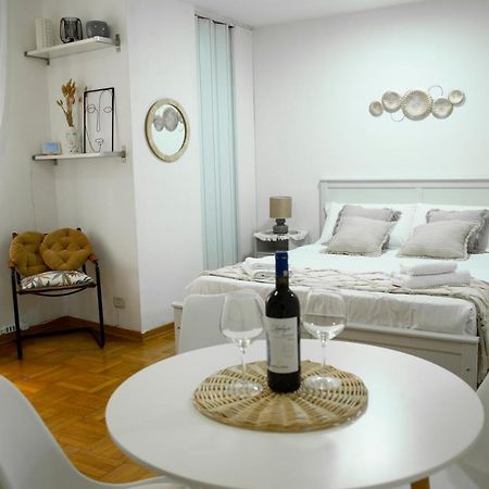 Shabby Roman Studio- Ai Fori Imperiali Экстерьер фото